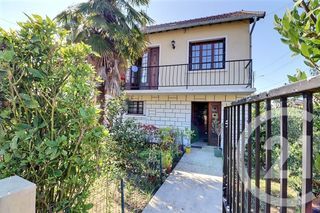  Maison � vendre 7 pi�ces 246 m�