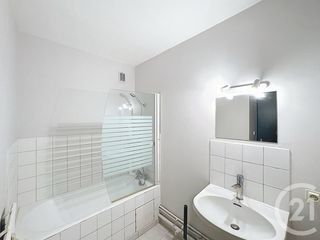  Appartement � vendre 4 pi�ces 77 m�