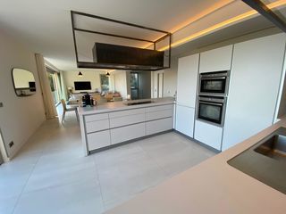  Maison � louer 6 pi�ces 360 m�