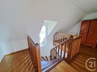  Maison � vendre 10 pi�ces 380 m�