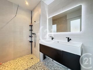  Appartement � vendre 3 pi�ces 85 m�