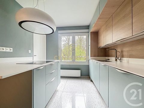  Appartement � vendre 4 pi�ces 155 m�