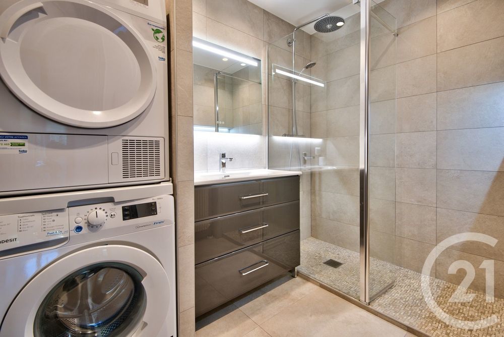 � vendre  Appartement Villefranche-sur-Mer (06230)