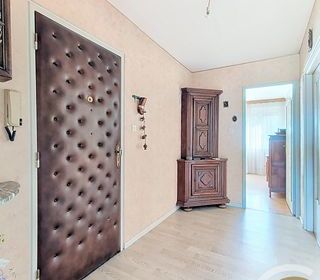  Appartement � vendre 5 pi�ces 94 m�