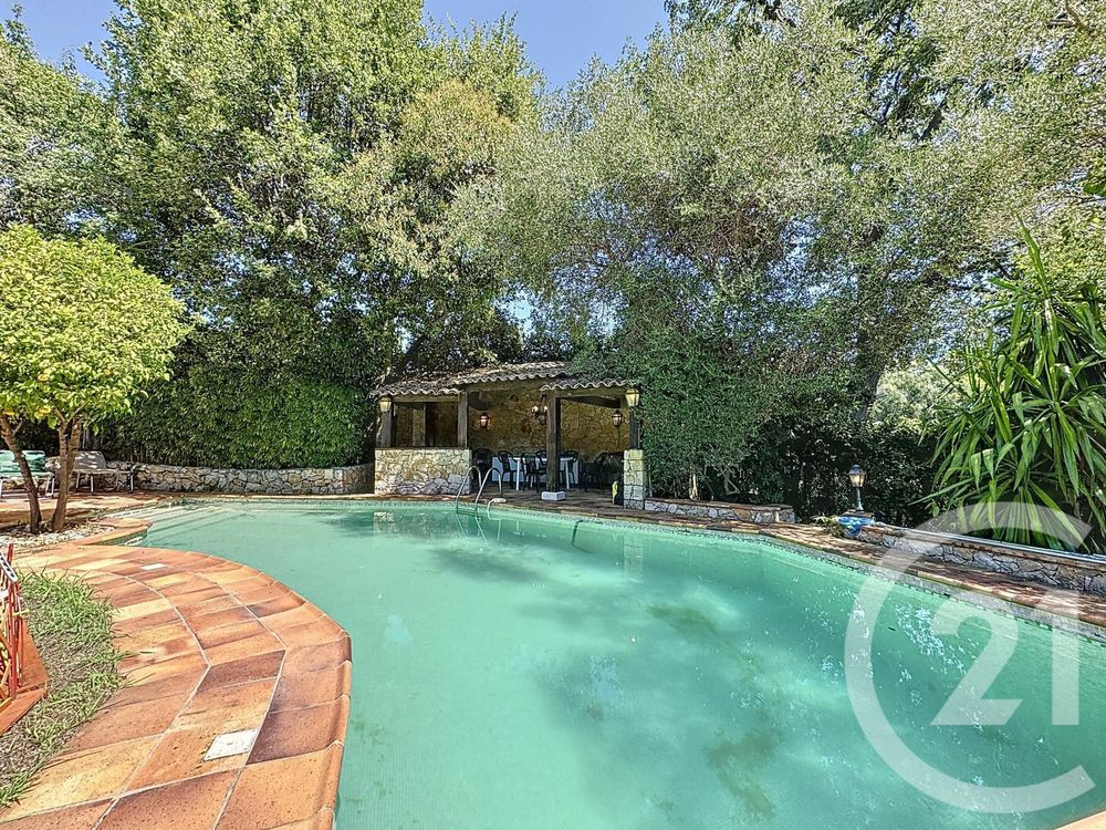 � vendre  Maison Antibes (06600)