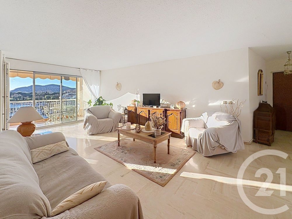 � vendre  Appartement Mandelieu-la-Napoule (06210)