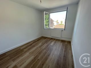  Appartement � louer 3 pi�ces 57 m�