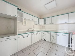  Appartement � louer 4 pi�ces 80 m�