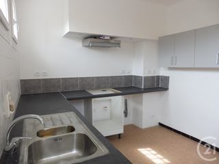  Appartement � louer 5 pi�ces 102 m�