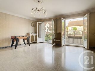  Maison � vendre 12 pi�ces 279 m�