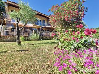  Maison � vendre 5 pi�ces 250 m�