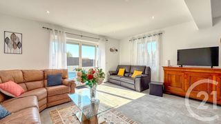  Maison � vendre 7 pi�ces 228 m�