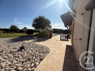  Maison � vendre 9 pi�ces 223 m�