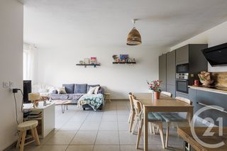  Appartement � vendre 3 pi�ces 75 m�