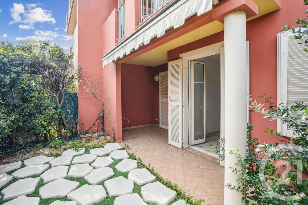 � vendre  Appartement Saint-Jean-Cap-Ferrat (06230)