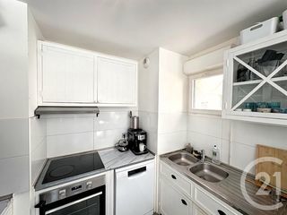  Appartement � louer 4 pi�ces 83 m�