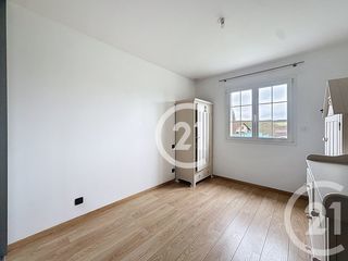  Maison � vendre 6 pi�ces 220 m�