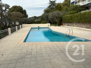  Appartement � louer 1 pi�ce 11 m�