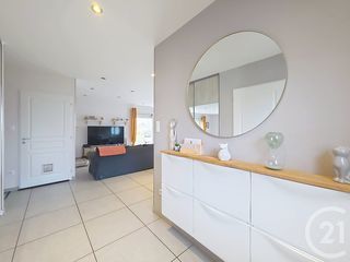  Maison � vendre 5 pi�ces 212 m�