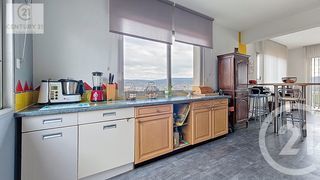  Maison � vendre 8 pi�ces 275 m�