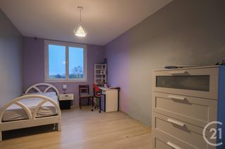  Maison � vendre 5 pi�ces 213 m�