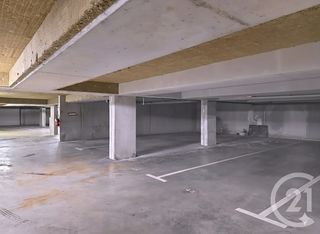  Parking / Garage � vendre 25 m�