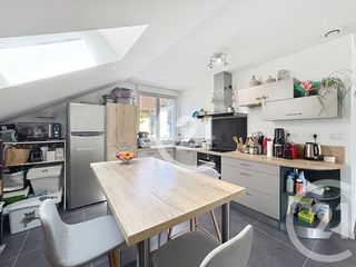  Appartement � vendre 4 pi�ces 87 m�