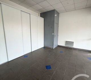  Appartement � louer 2 pi�ces 65 m�