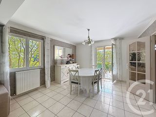  Maison � vendre 6 pi�ces 200 m�