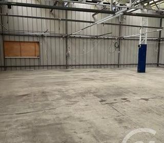  Immeuble � vendre 3200 m�