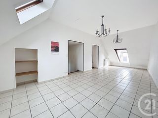  Appartement � louer 2 pi�ces 57 m�