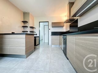  Maison � louer 7 pi�ces 197 m� Bavans