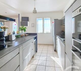  Maison � vendre 4 pi�ces 140 m�