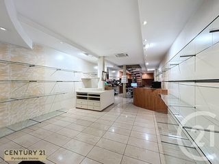  Immeuble � vendre 210 m�