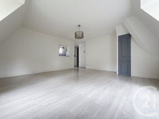  Appartement � louer 3 pi�ces 80 m�