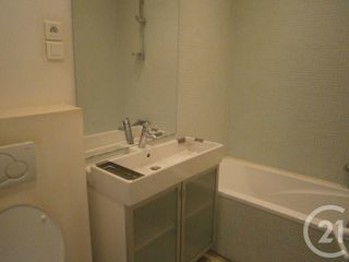  Appartement � louer 4 pi�ces 80 m�