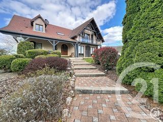  Maison � vendre 6 pi�ces 205 m�