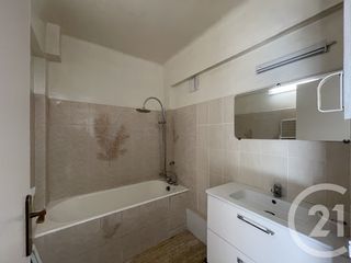  Appartement � vendre 4 pi�ces 70 m�