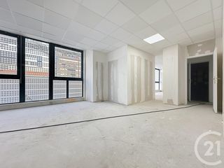  Appartement � louer 4 pi�ces 116 m�