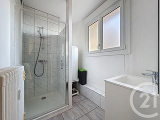  Appartement � louer 1 pi�ce 35 m�