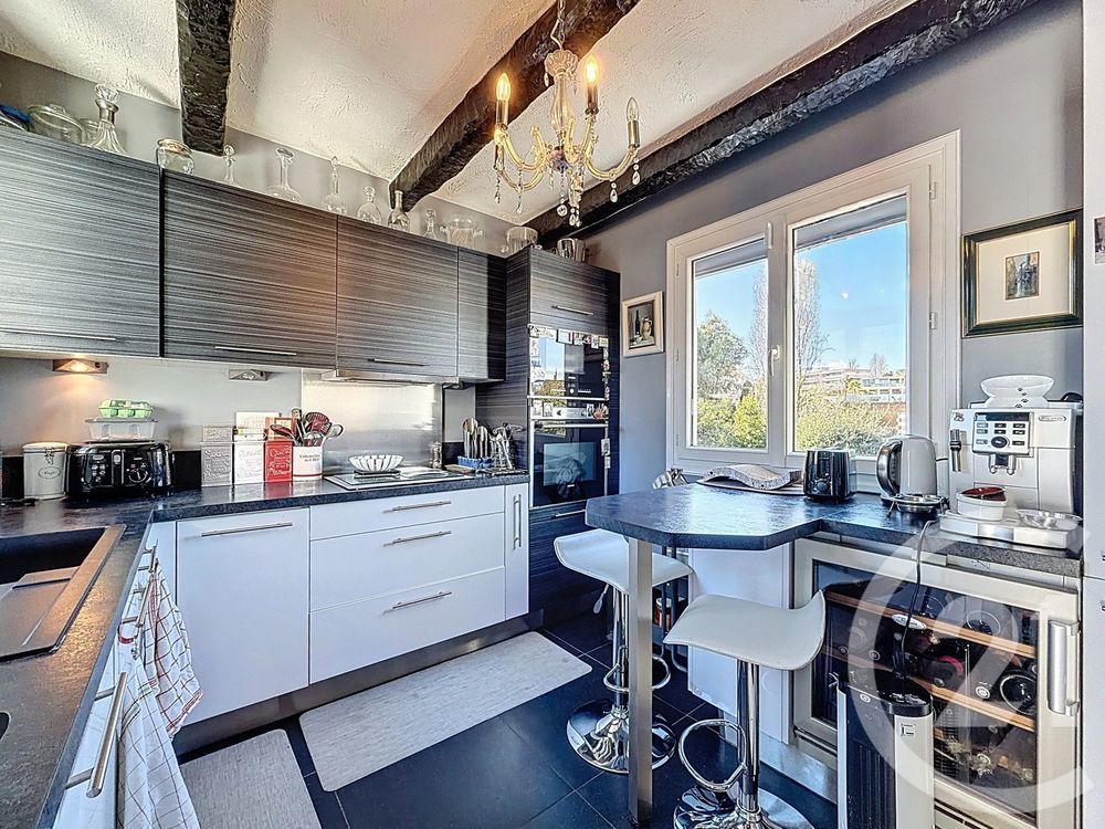 � vendre  Maison Antibes (06600)