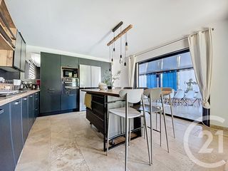  Maison � vendre 7 pi�ces 236 m�