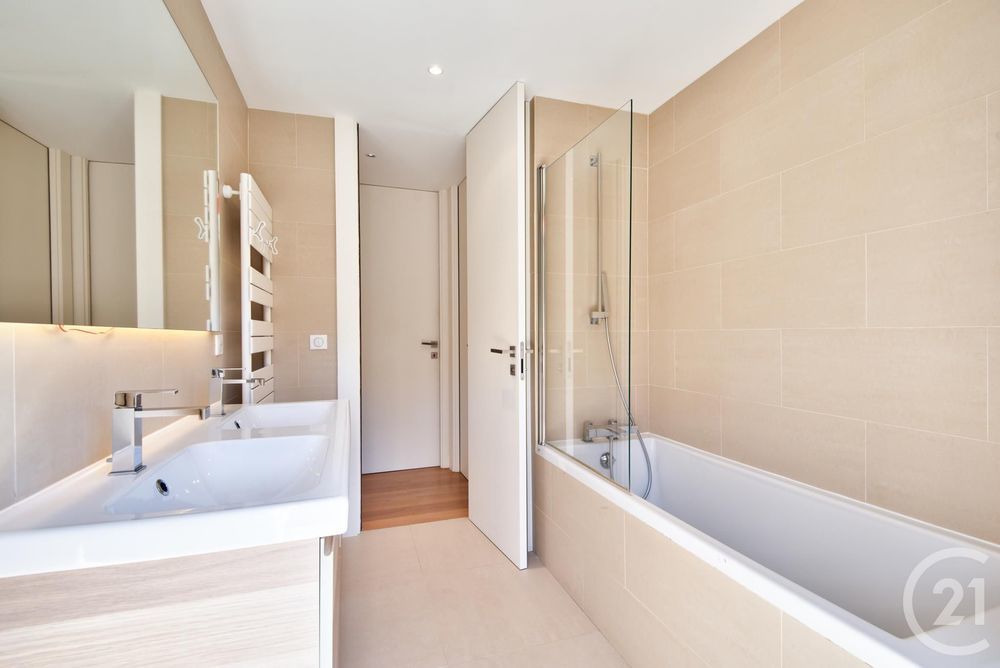 � vendre  Appartement Villefranche-sur-Mer (06230)