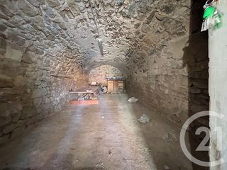  Maison � vendre 4 pi�ces 250 m�