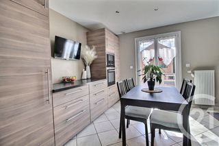  Maison � vendre 5 pi�ces 170 m�