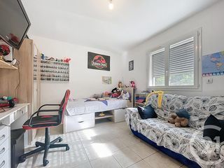  Maison � vendre 4 pi�ces 185 m�