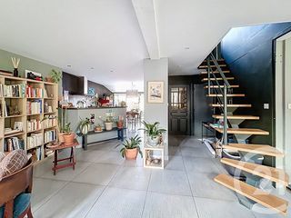  Maison � vendre 6 pi�ces 187 m�