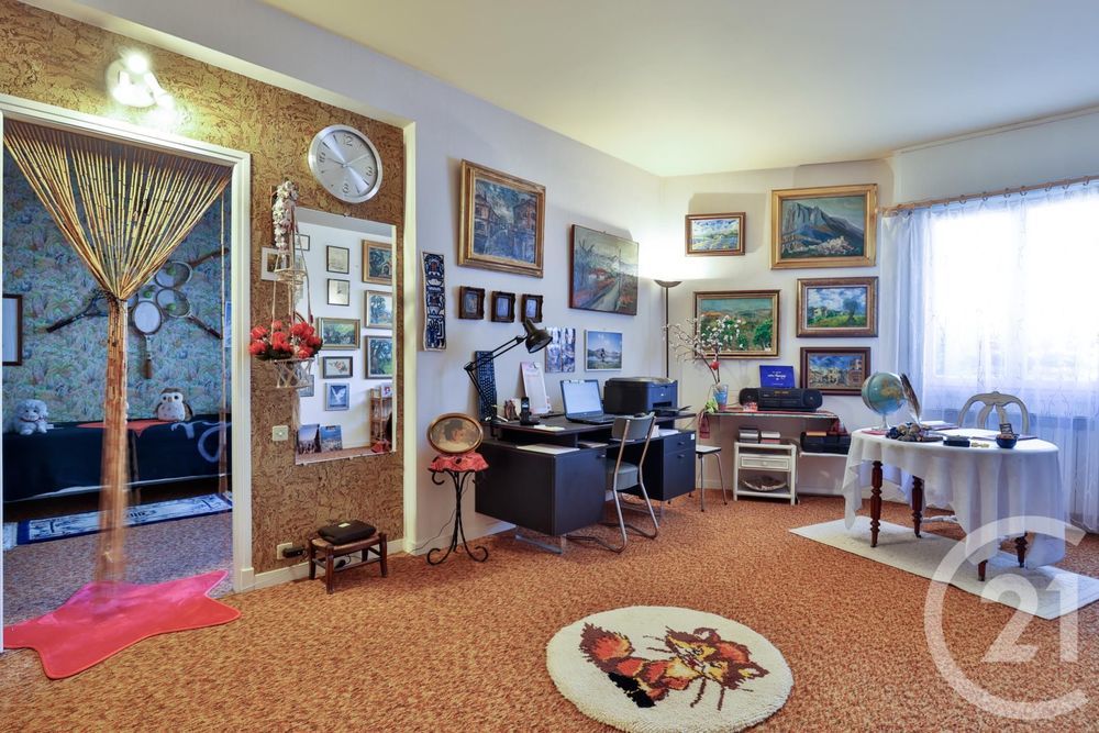 � vendre  Maison Saint-Laurent-du-Var (06700)