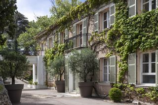  Maison � vendre 15 + pi�ces 1612 m�