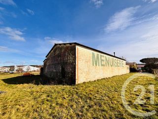  Maison � vendre 3 pi�ces 225 m�